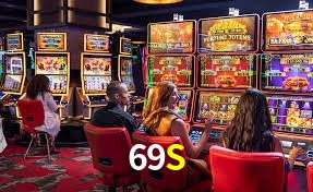 69S Domina la emoción de Crash en 69S
